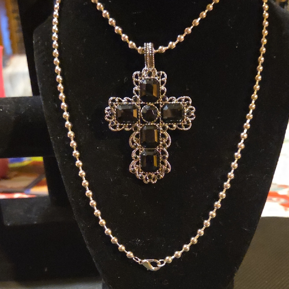 Premier Designs Vintage Black and Silver Cross Necklace